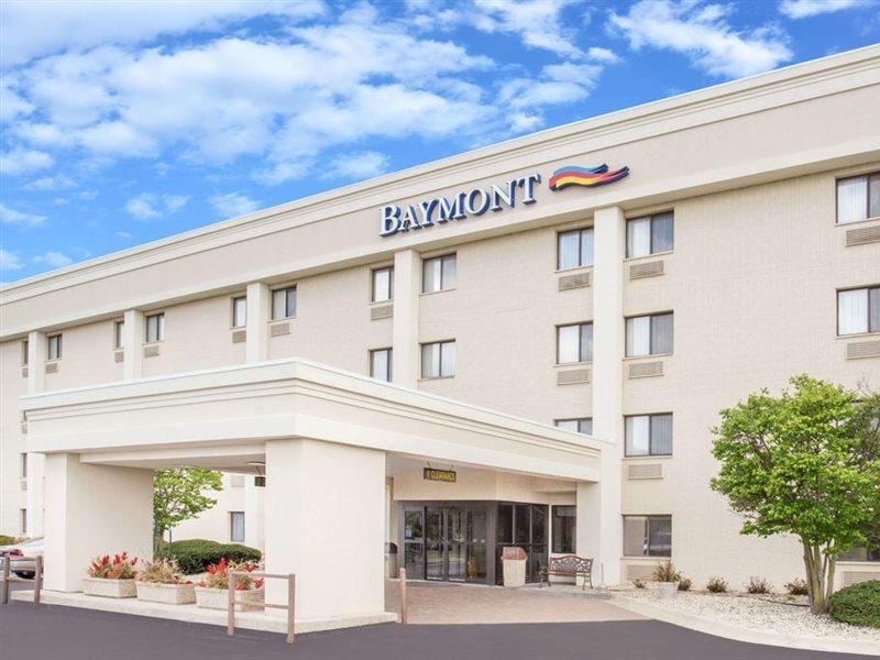 Baymont By Wyndham Джейнсвил Екстериор снимка